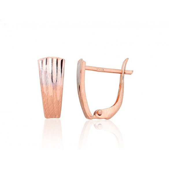 Zelta auskari ar angļu slēdzēju