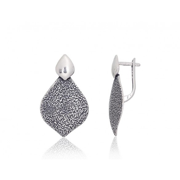 Sudraba auskari ar angļu slēdzēju