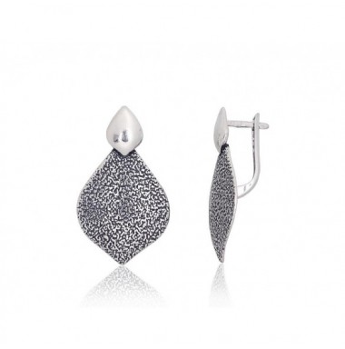 Sudraba auskari ar angļu slēdzēju