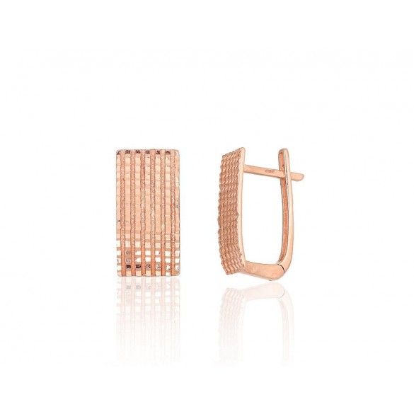 Zelta auskari ar angļu slēdzēju