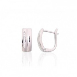 Sidabriniai auskarai ant cilindrinės spynos0